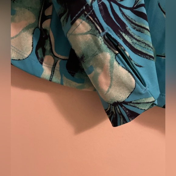 Tommy Bahama Golf Blue Tropical Leaf 1/4 Zip Pockets Shirt Size Extra Large - Picture 4 of 10